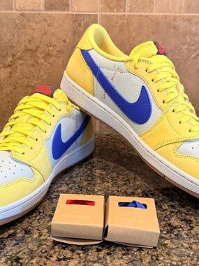 Travis Scott x Air Jordan 1 Low OG Yellow / Blue Canary Men DZ4137-700 Size 15 M
